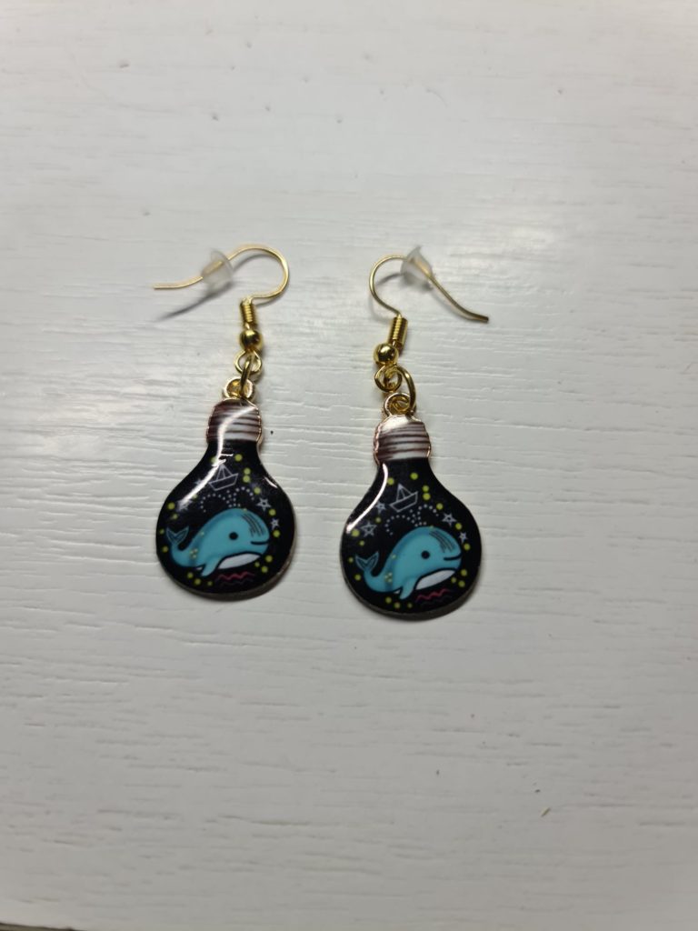 Pendientes bombilla ballena